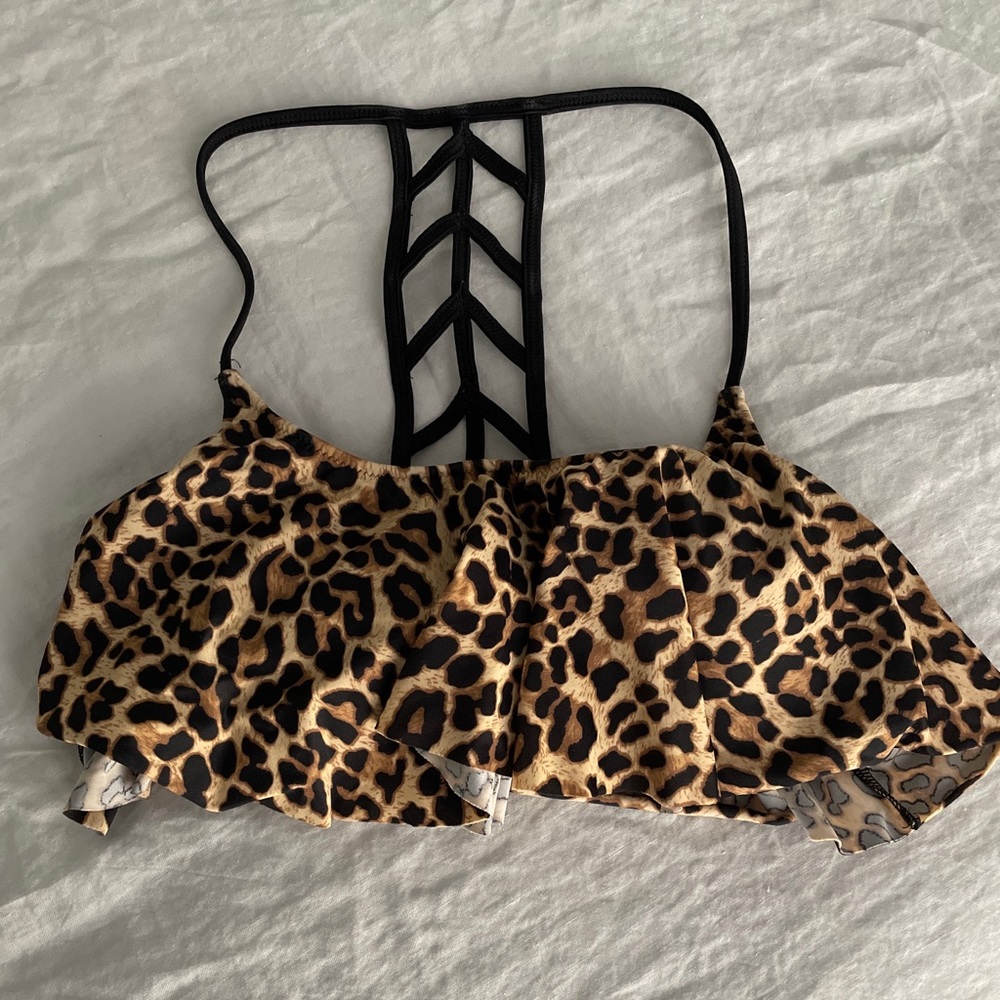 Victoria’s Secret PINK Cheetah Bathing Suit Top